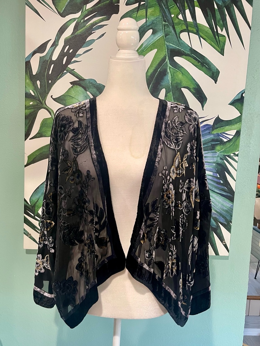 A New Day Black Floral Velvet Burnout Open Front Women's Ruana